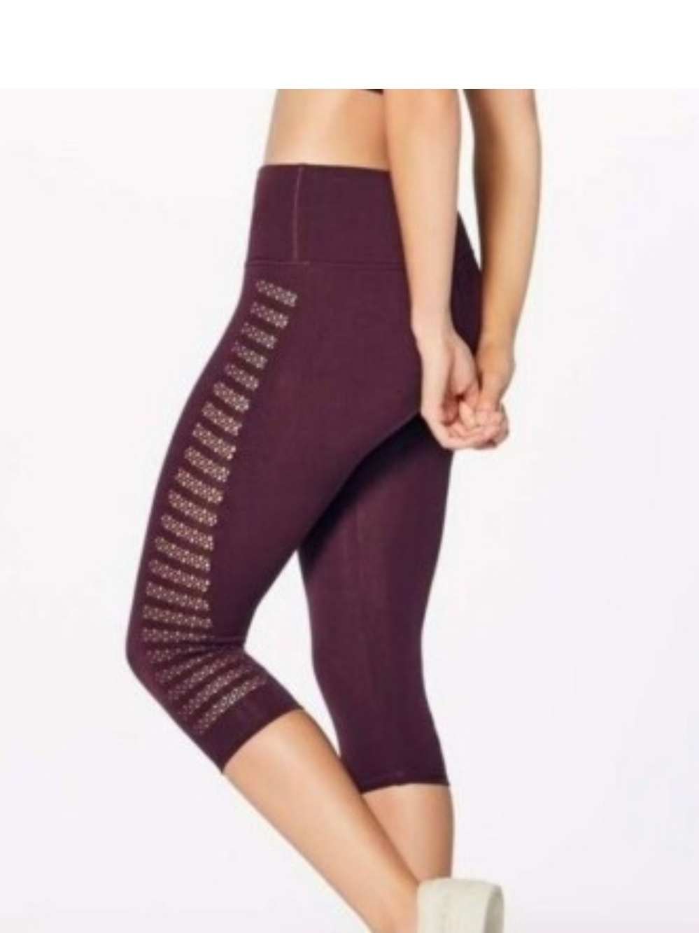 lululemon Athetica Womens Burgundy Capri Leggings W/ Side Vent Detailing Size 4